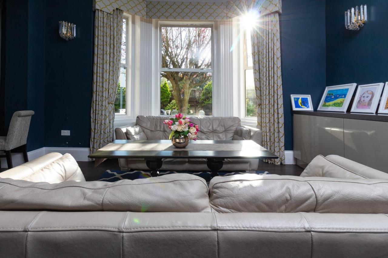 Applewood Hotel Bournemouth Bagian luar foto