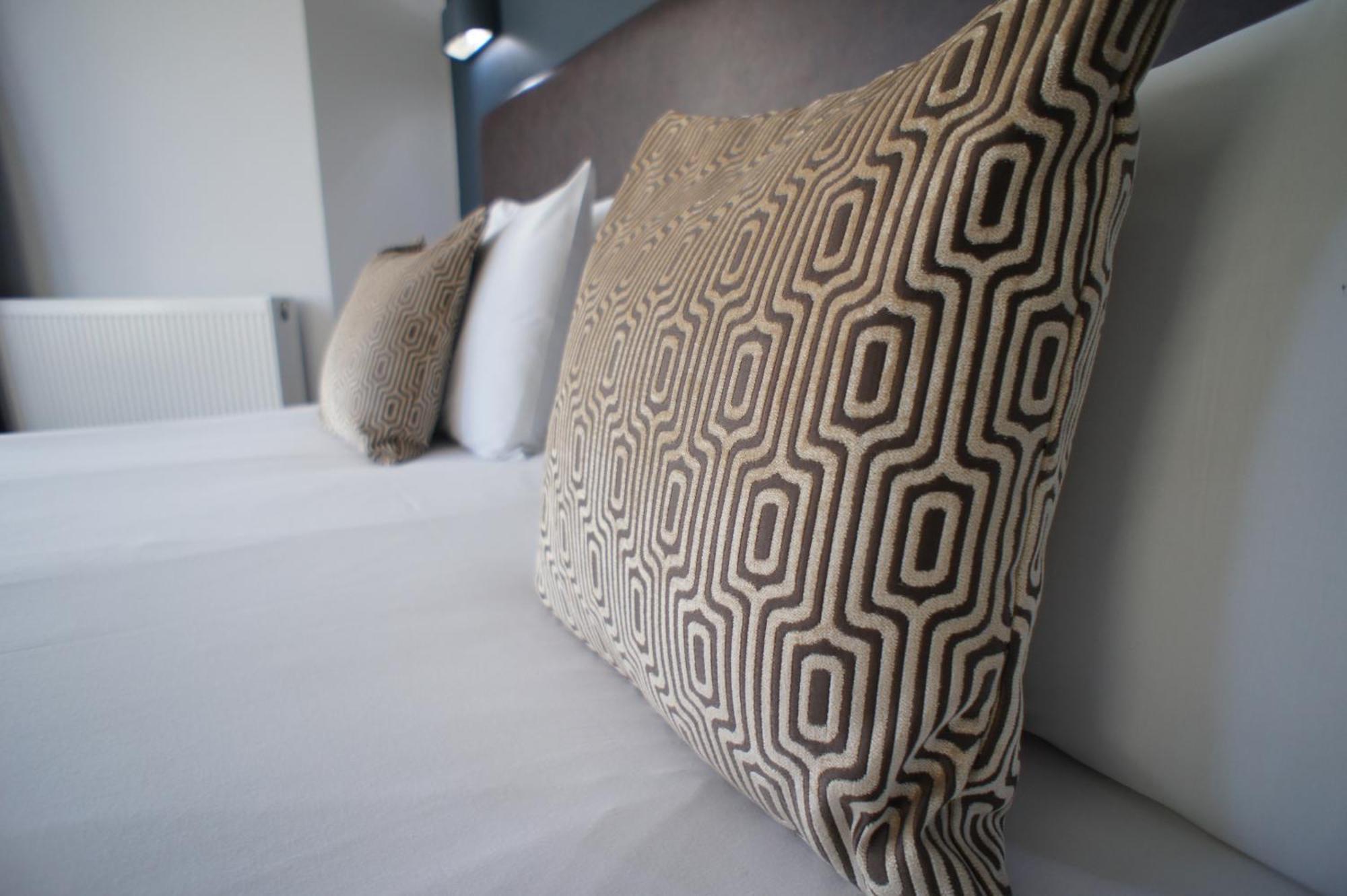 Applewood Hotel Bournemouth Bagian luar foto