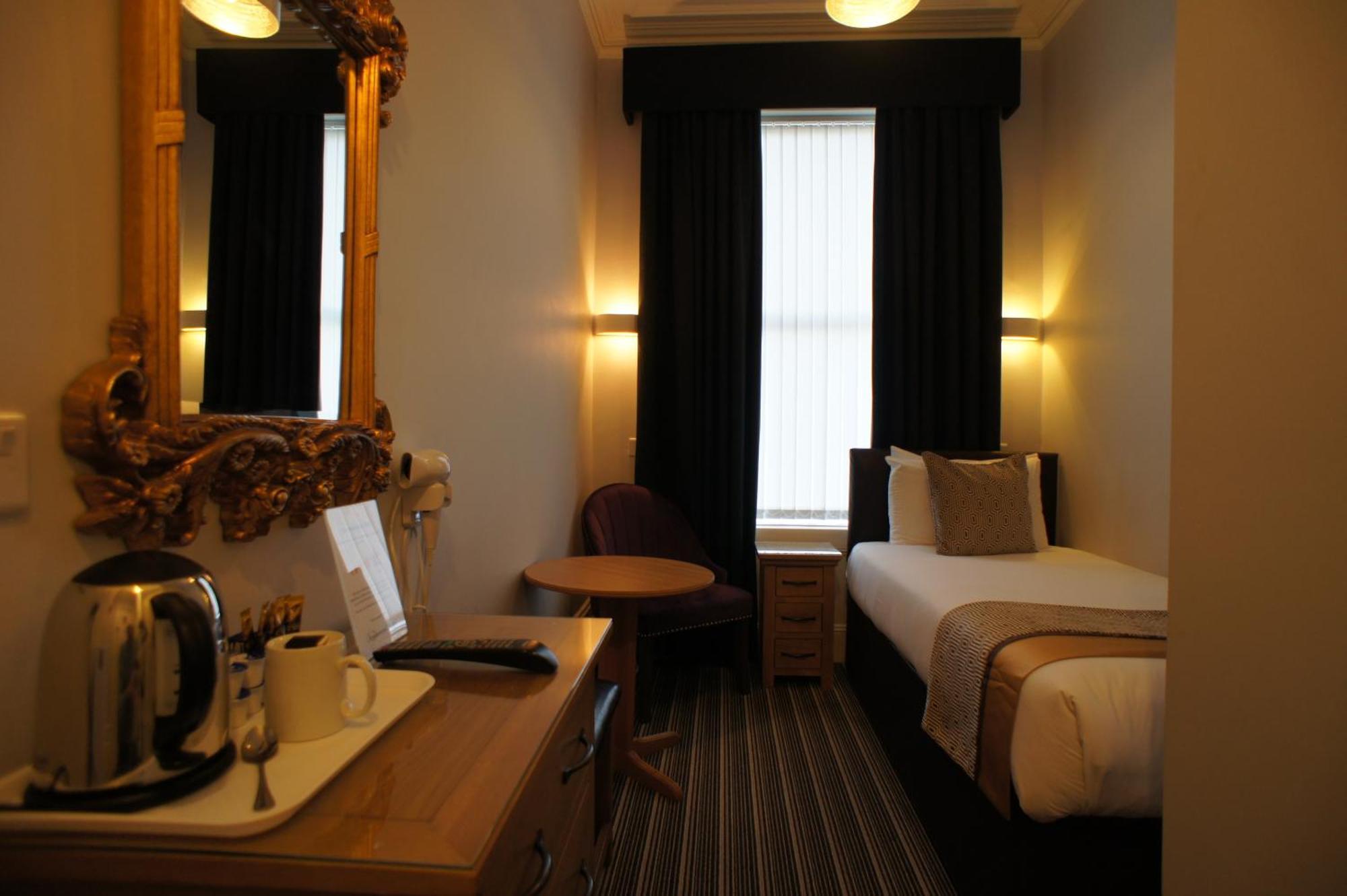 Applewood Hotel Bournemouth Ruang foto